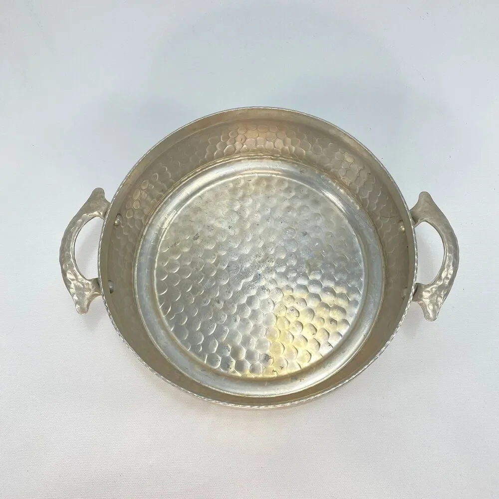 Vtg Everlast Forged Hammered Aluminum Casserole Holder Double Handles 8